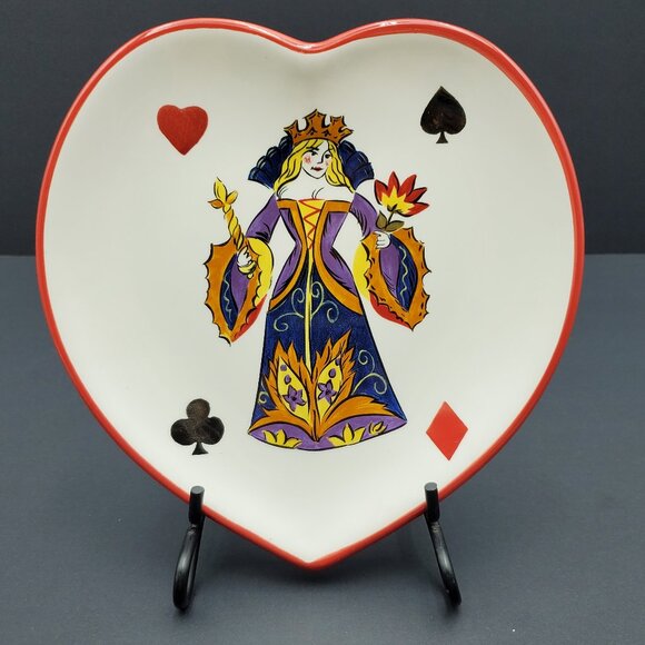 Tabletops Gallery King of Hearts Snack Plates Poker Playing Cards Serving Plates - Picture 3 of 7